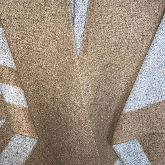 Women's Blanket Shawl Wrap Poncho Open Front Cape Brown Grey Fall Neutral - Picture 11 of 16